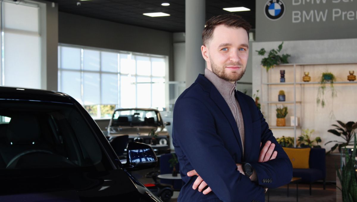 Daniel Staszak Asystent Działu Sprzedaży