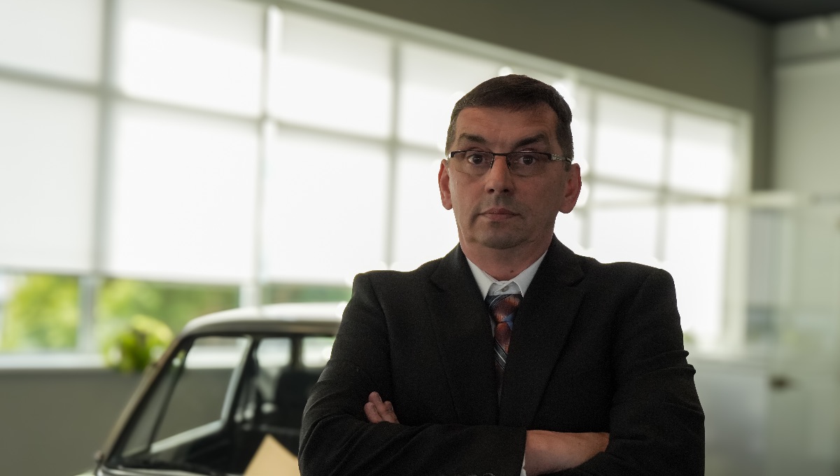 Robert Mellem Doradca ds. Sprzedaży Części i Akcesoriów