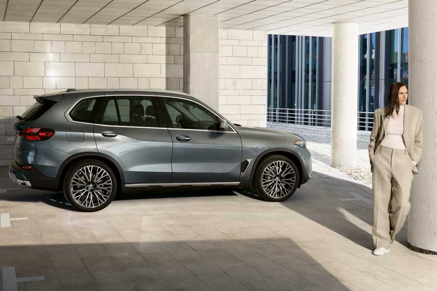 BMW X5.